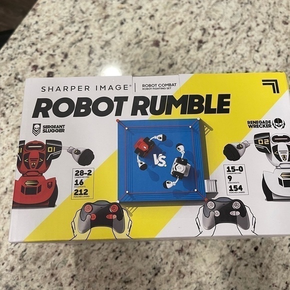COPY - Sharper Image Robot Rumble  rare red and white combo battle bots! - Picture 5 of 11